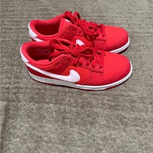 Nike Dunk Low Valentines Day (2024) Sneakers